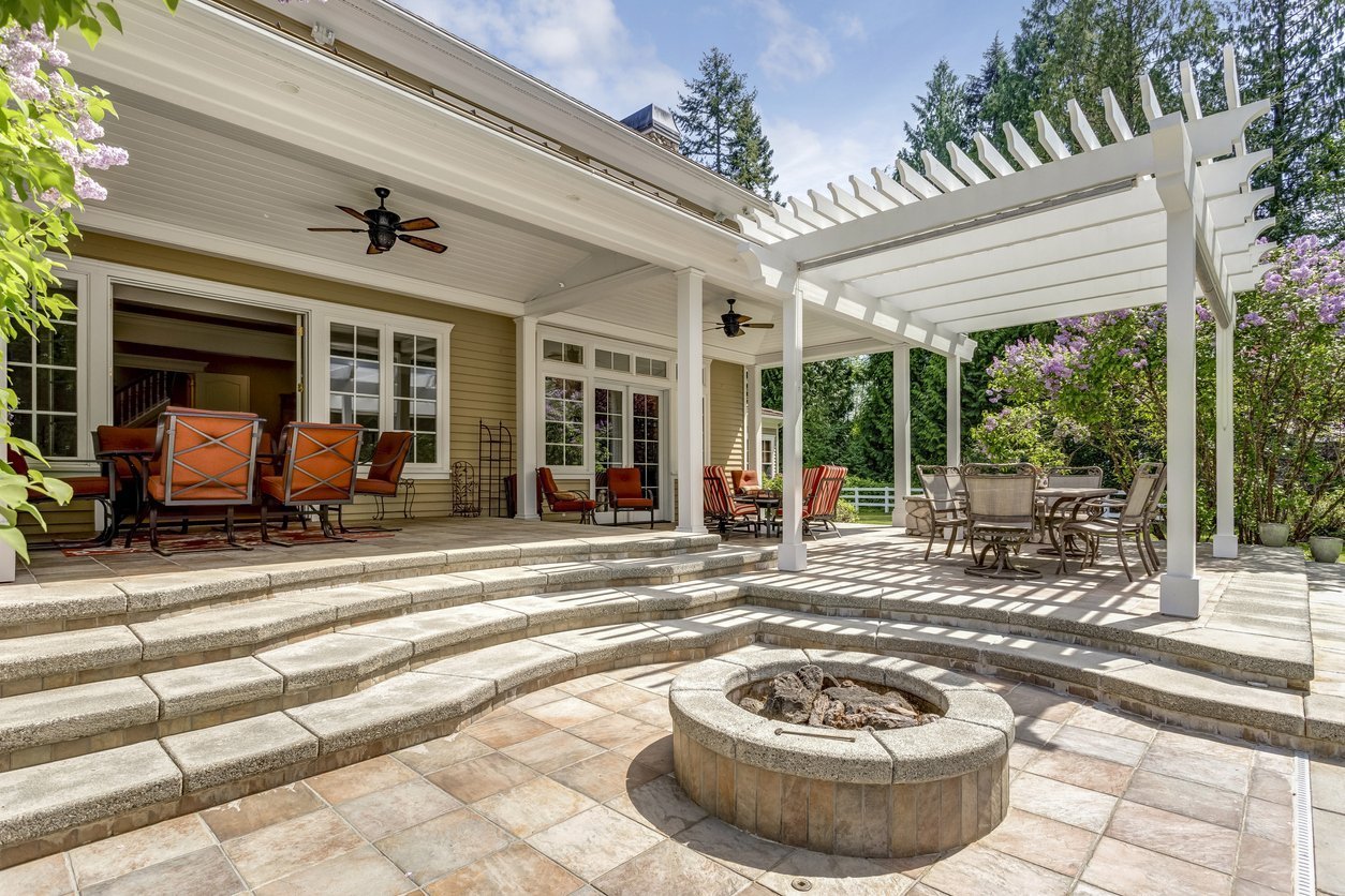 outdoor living space